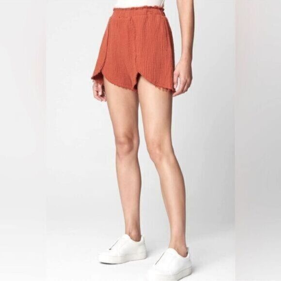 NWT Blank NYC Women’s High Rise Elastic Waist Raw Hem Shorts - Burnt Orange - SM - Picture 1 of 5